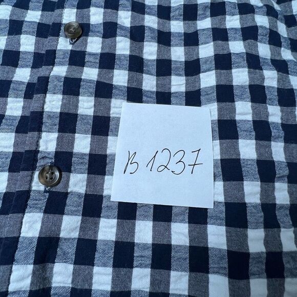 Goodfellow & Co. Short Sleeved Button-Up Navy/Black Plaid Seersucker - Sz M - Picture 11 of 11